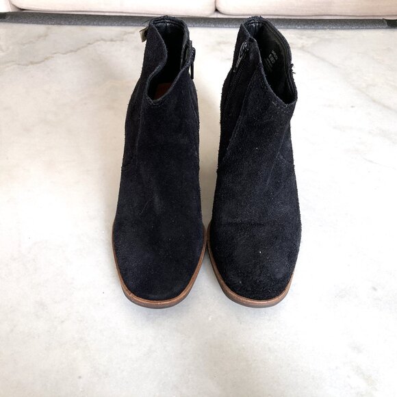 NWOT! New Lucky Brand Pellyon black suede ankle boot, brown chunky stacked heel - Picture 5 of 9